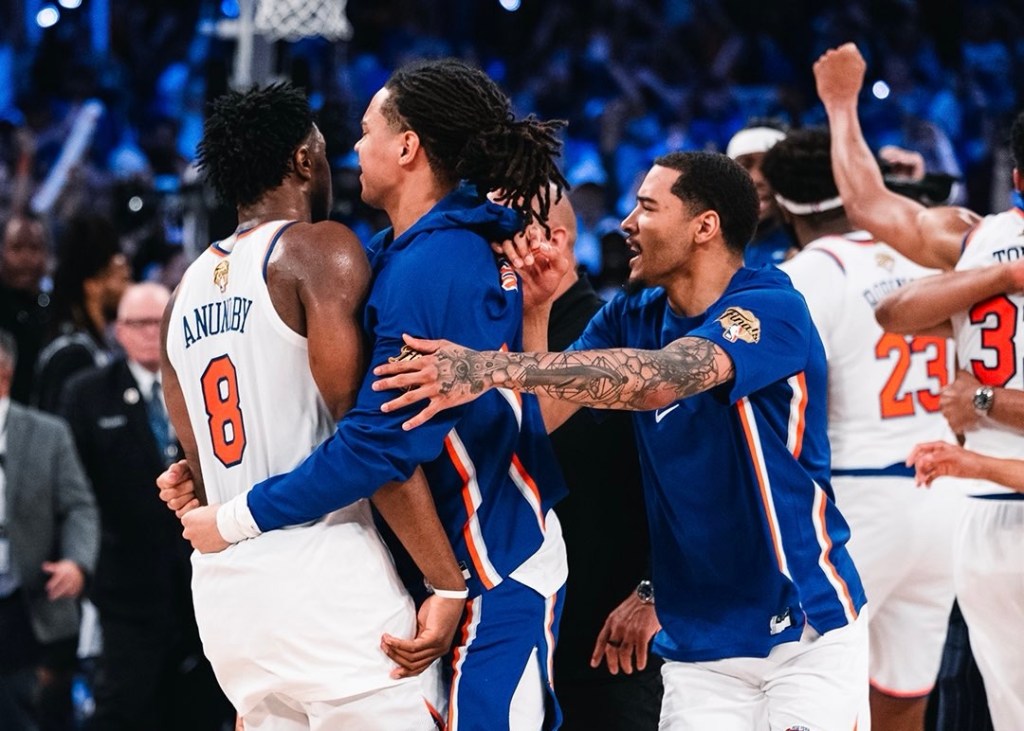 ¡Historia! Knicks rompe déficit de 29 puntos y están a un juego del campeonato.
