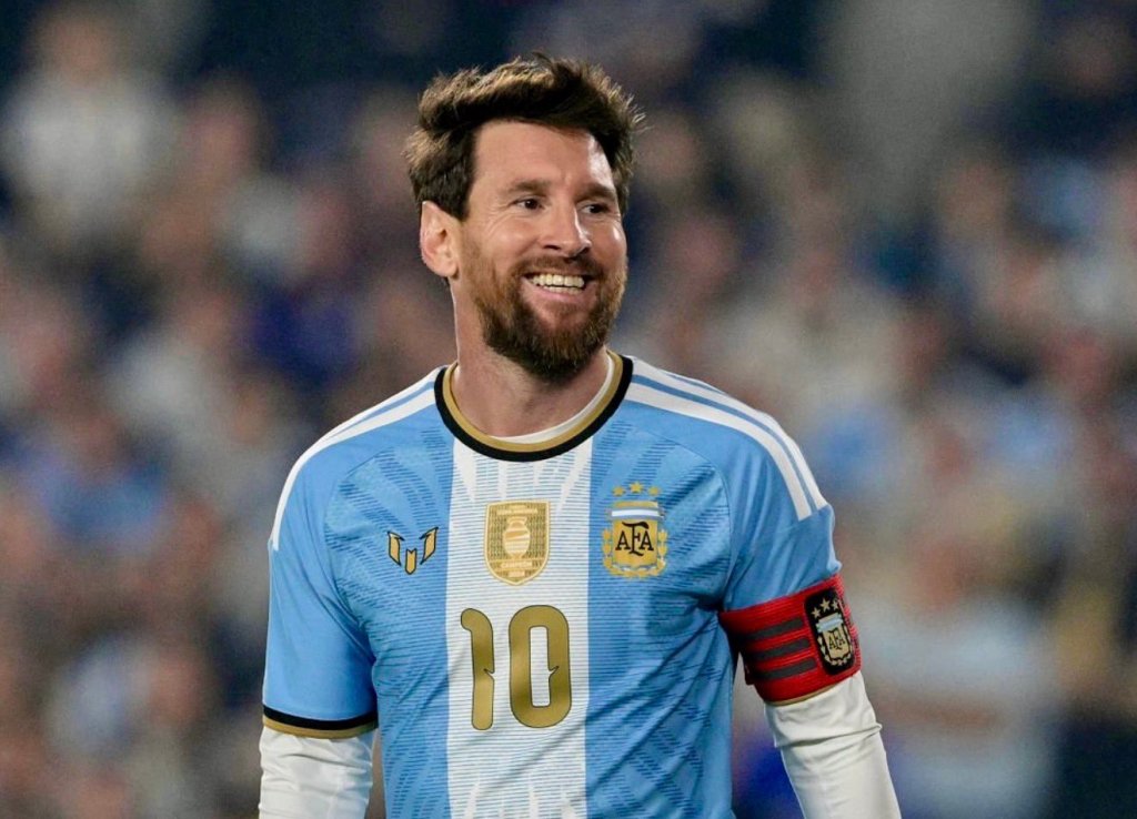 Messi se despide de Argentina con una noche inolvidable en el Monumental